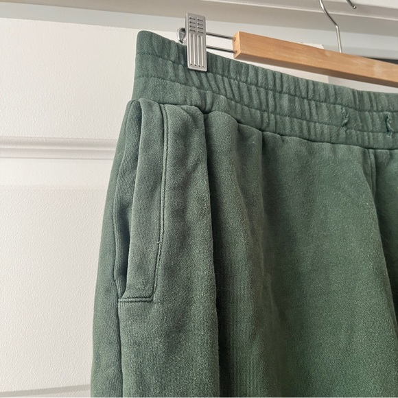 Atelier New Regime Classic Logo Sweatpants in Forest Green - Men’s L - Picture 3 of 5